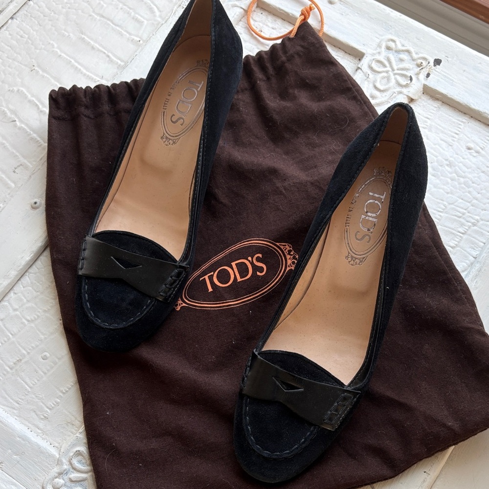 Tod's Black Suede Heels